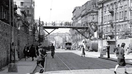 Warsaw Ghetto footbridge